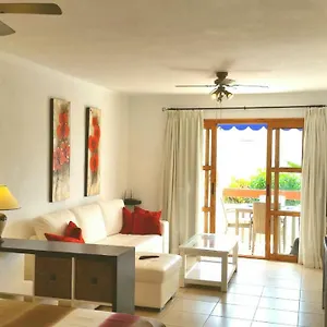  Apartment Lovely Cristianos Heated Pool Spanien